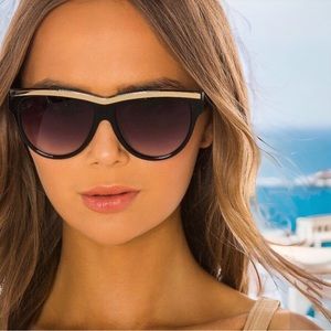 Revolve X My My My Corey Sunglasses Women’s Tortoise Sunglasses NEW